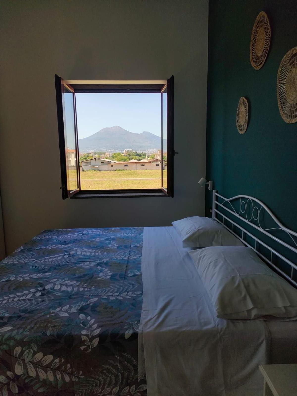 Lilla Housing Leilighet Castellammare di Stabia Eksteriør bilde