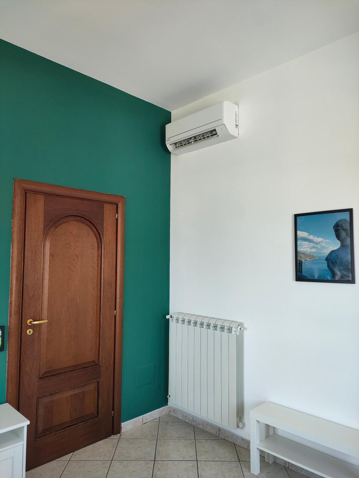 Lilla Housing Leilighet Castellammare di Stabia Eksteriør bilde